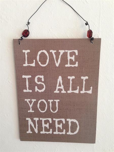 Skylt Love Is All You Need Slattens Design